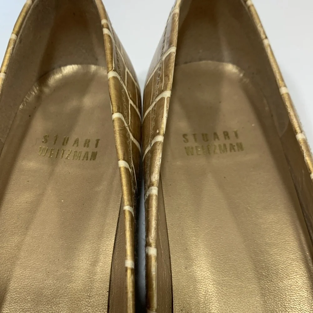Stuart Weitzman size 8 narrow flats